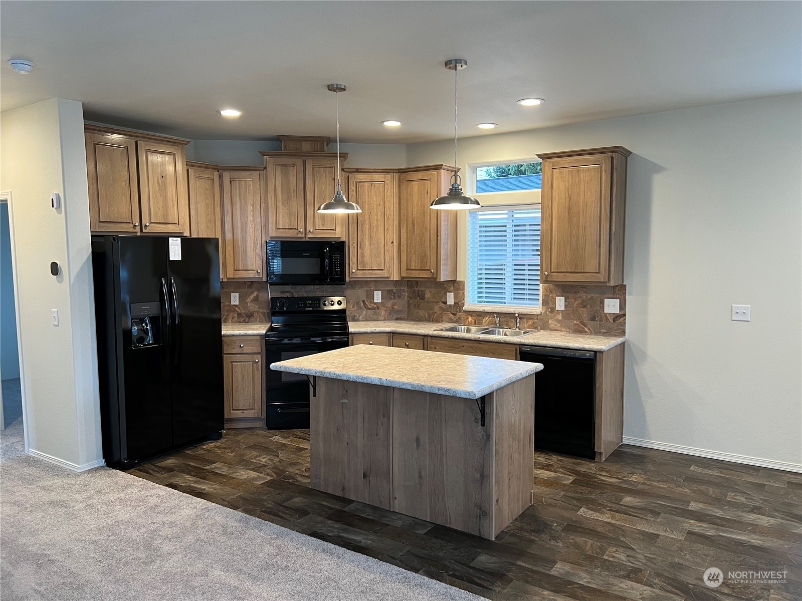 Property Photo: 5720 113th Avenue E 75 WA 98372
