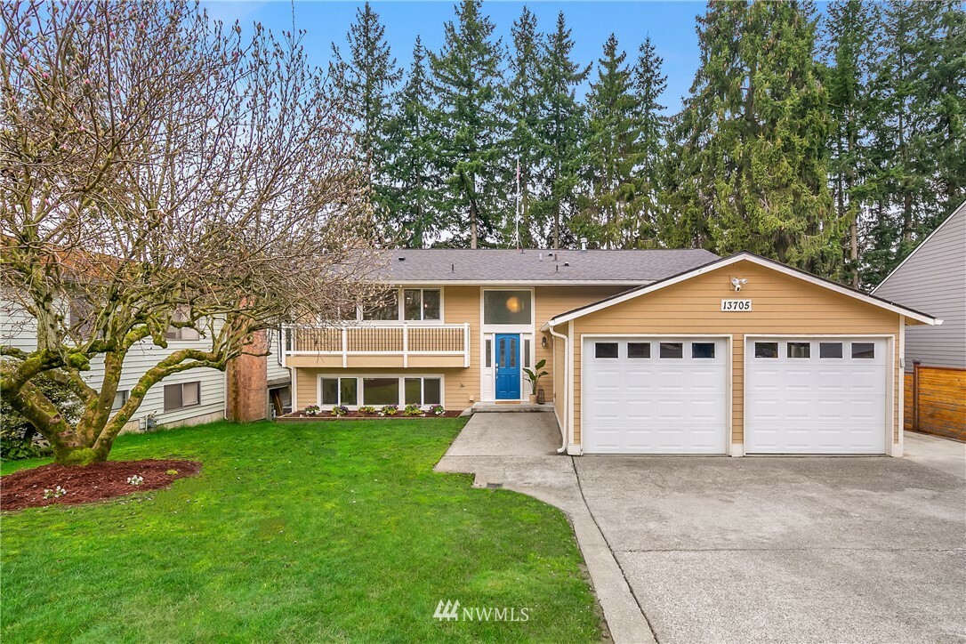 13705 115th Avenue NE  Kirkland WA 98034 photo