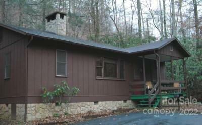 Property Photo:  384 Twinbrook Lane  NC 28751 