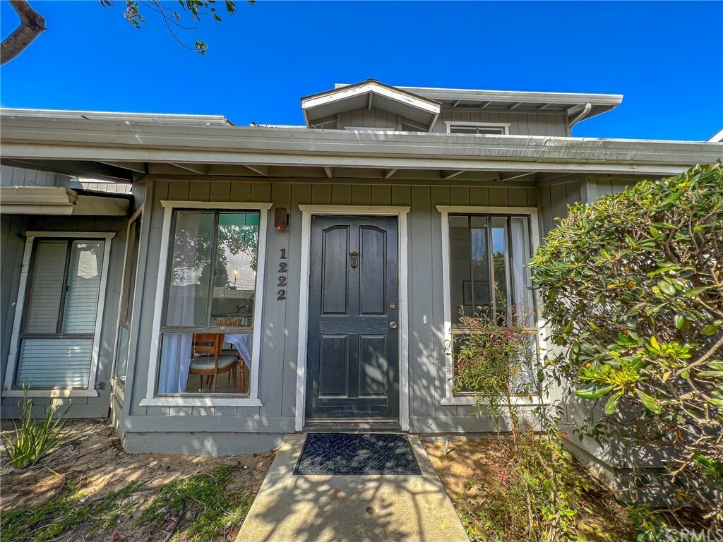 Property Photo:  1222 Baden Avenue  CA 93433 