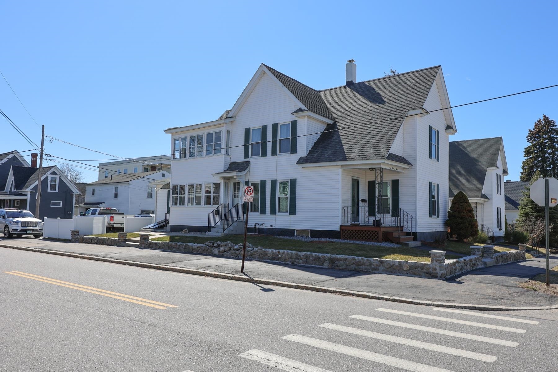 Property Photo: 782 Union Street NH 03104