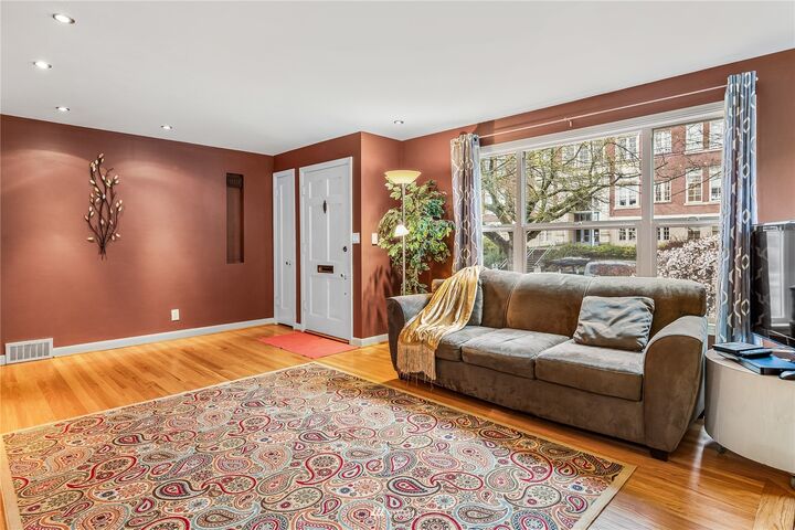 Property Photo: 141 NW 80th Street WA 98117