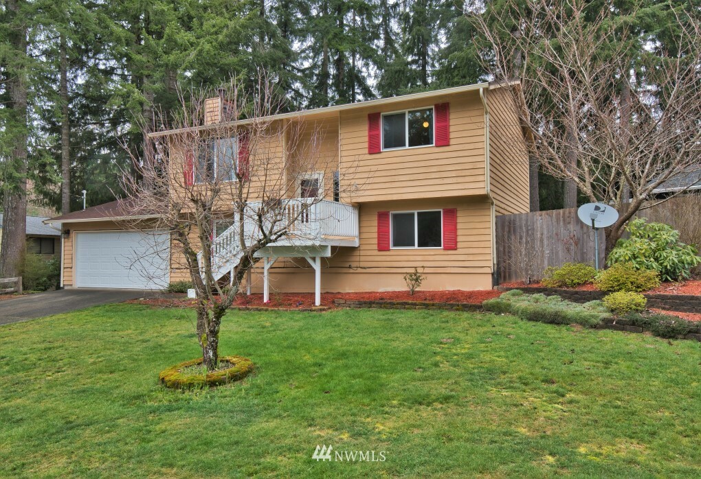 Property Photo:  4311 Elkhorn Trail NW  WA 98312 