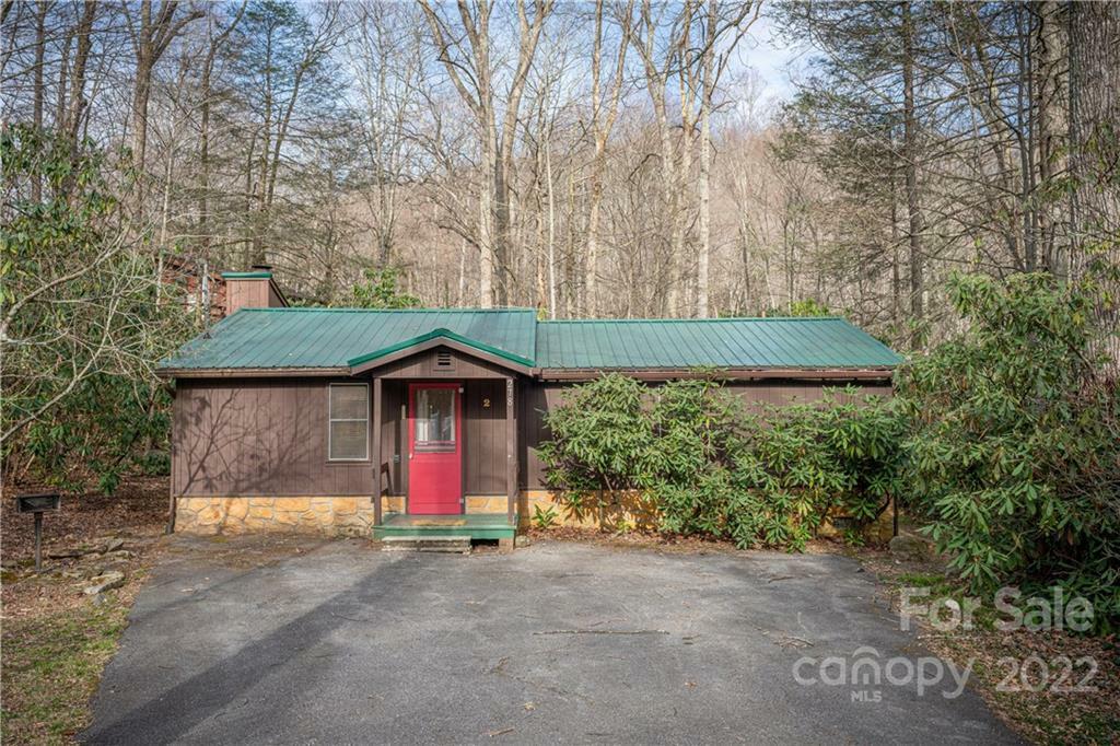 Property Photo:  278 Twinbrook Lane  NC 28751 