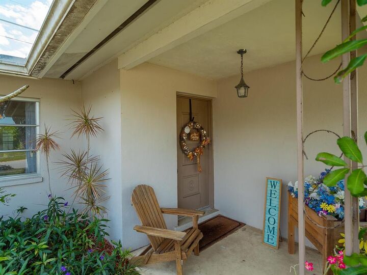 Property Photo:  6505 Roxbury Drive  FL 34231 