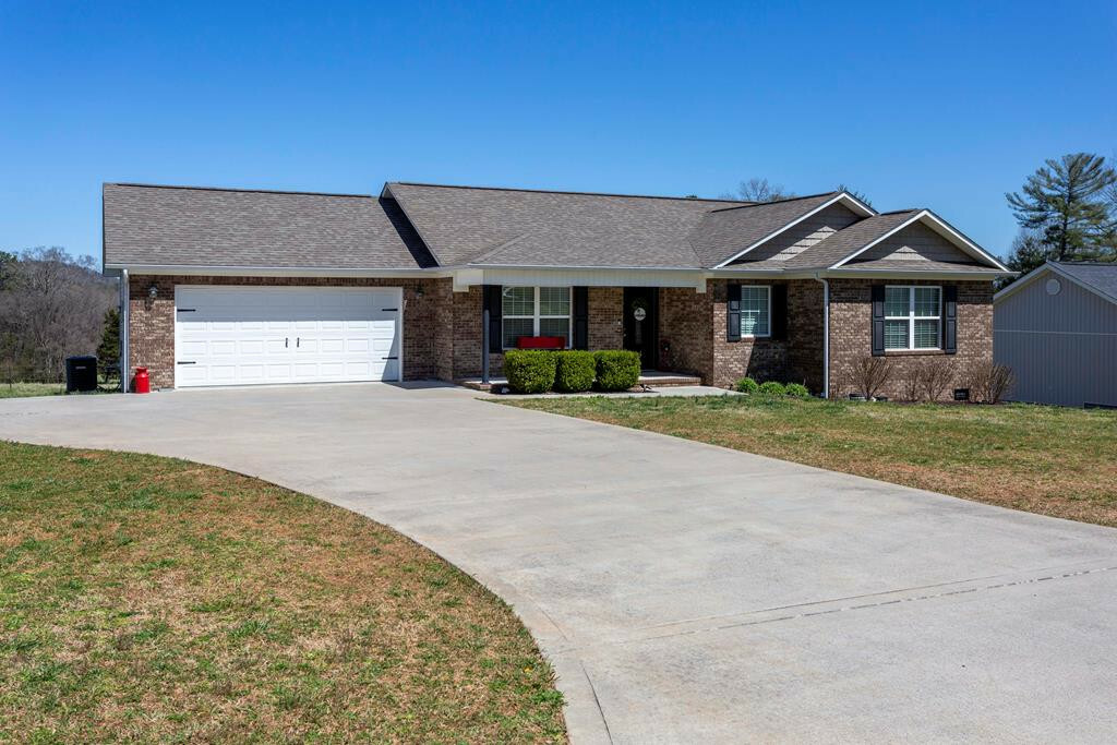 Property Photo:  284 Foothills Drive  TN 37321 