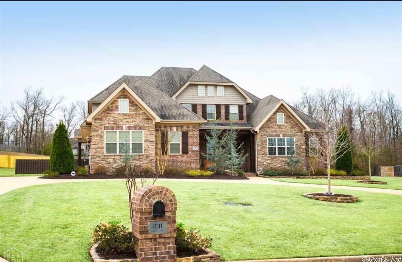 Property Photo: 1011 Layman Drive AR 72404