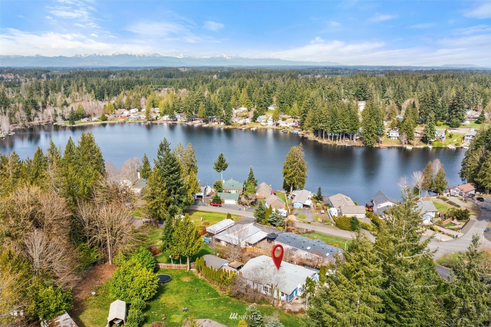 Property Photo:  121 SE Cabana Avenue  WA 98584 