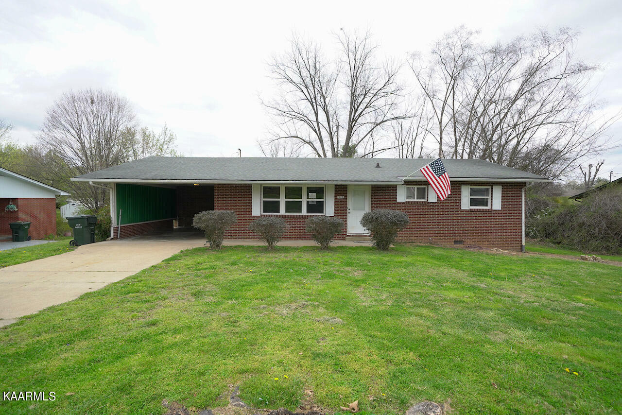 Property Photo:  313 Lynn Drive  TN 37876 