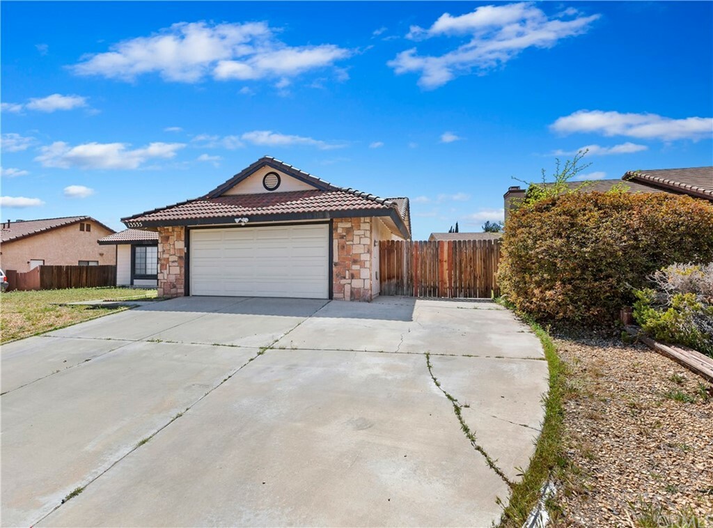 Property Photo:  13535 Mountain Drive  CA 92344 