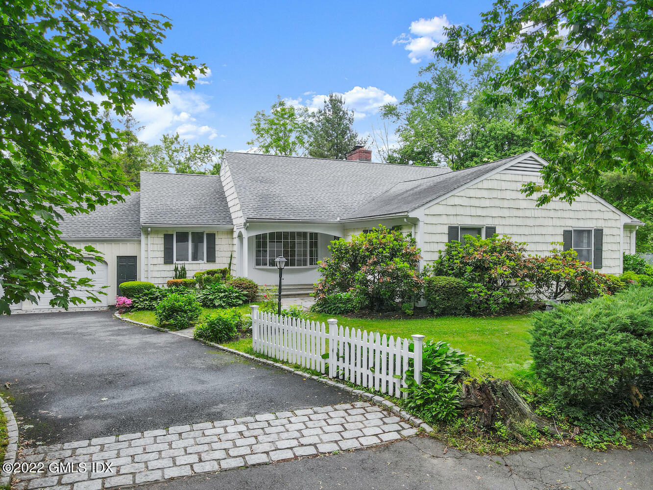 Property Photo:  75 Fairfield Road  CT 06830 