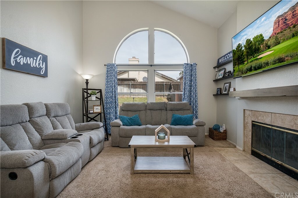 Property Photo: 13462 Lafayette Court CA 92336