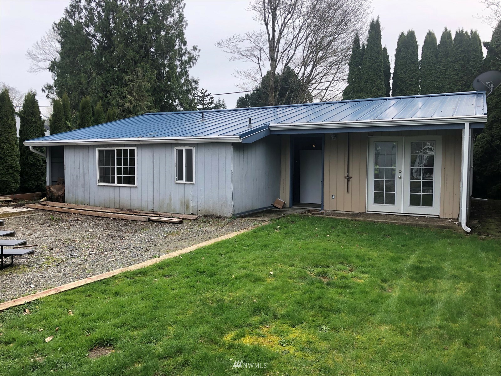 Property Photo:  829 Warner Street  WA 98284 