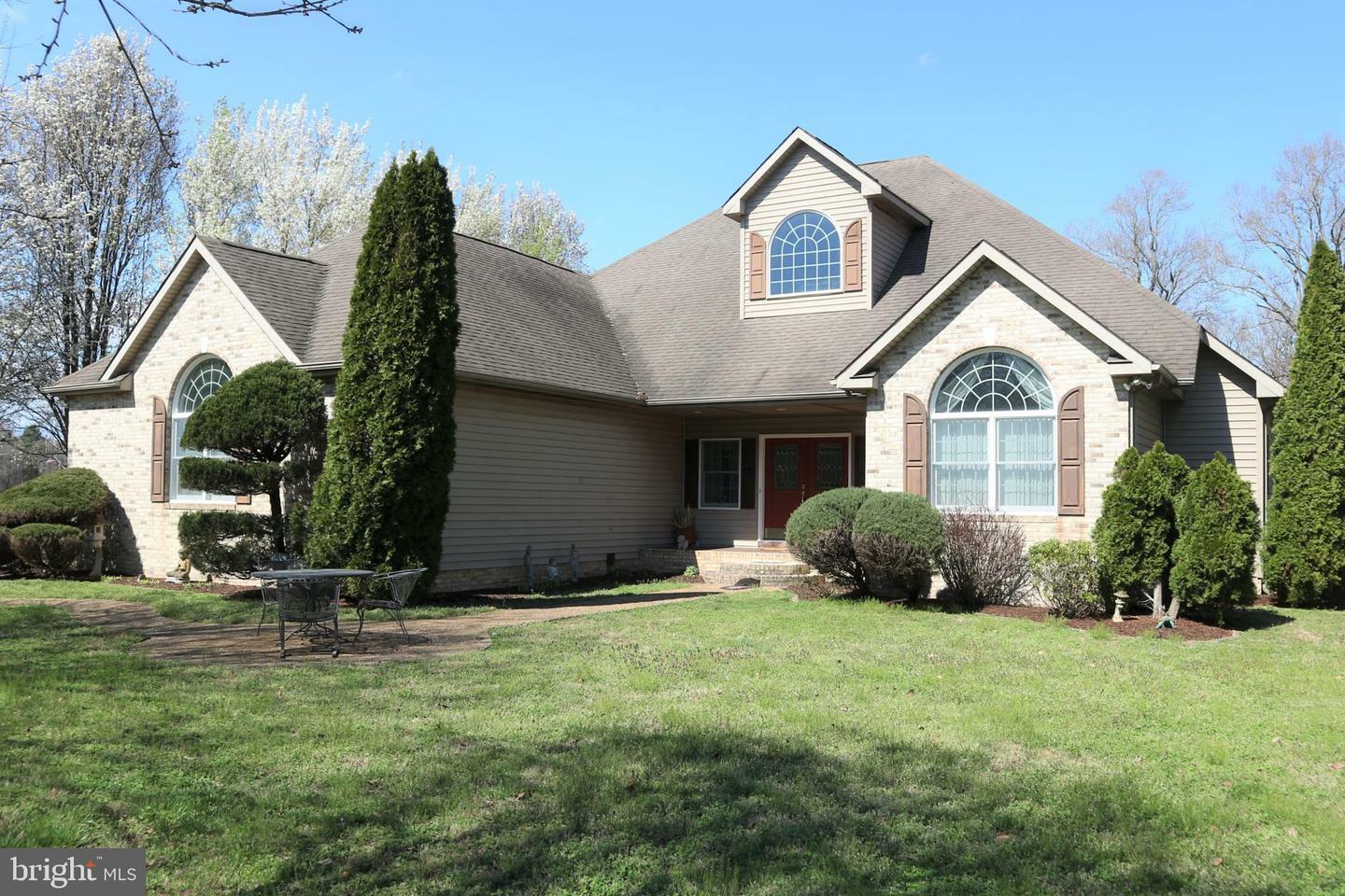 Property Photo:  25172 Collins Wharf Road  MD 21822 