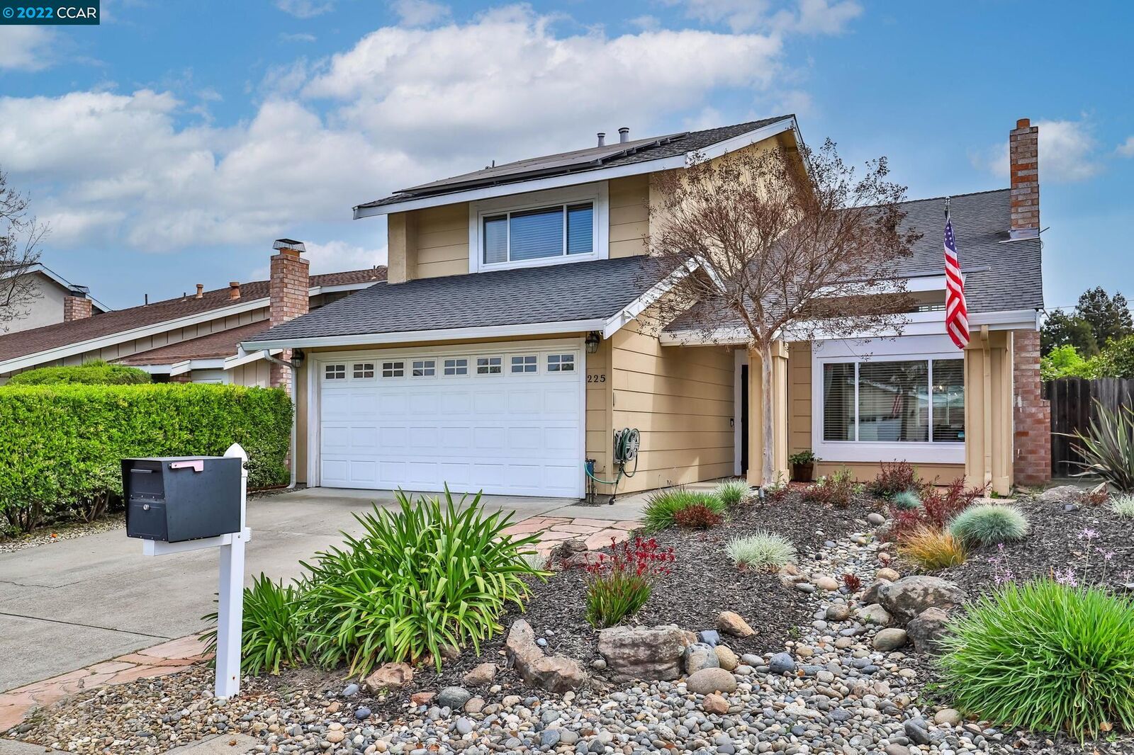 Property Photo:  225 Riverwood Cir  CA 94553 