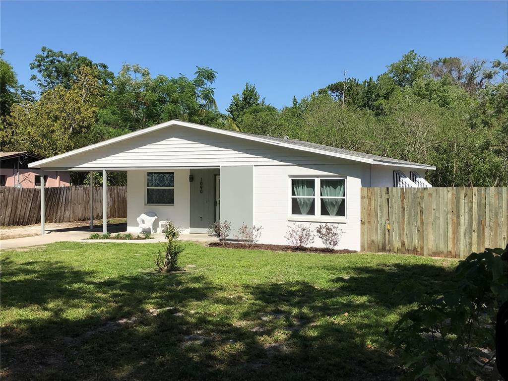 Property Photo:  1090 Golden Isle Dr  FL 32757 