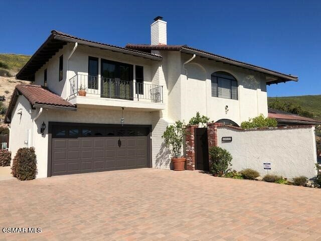 Property Photo:  1828 Calle Yucca  CA 91360 