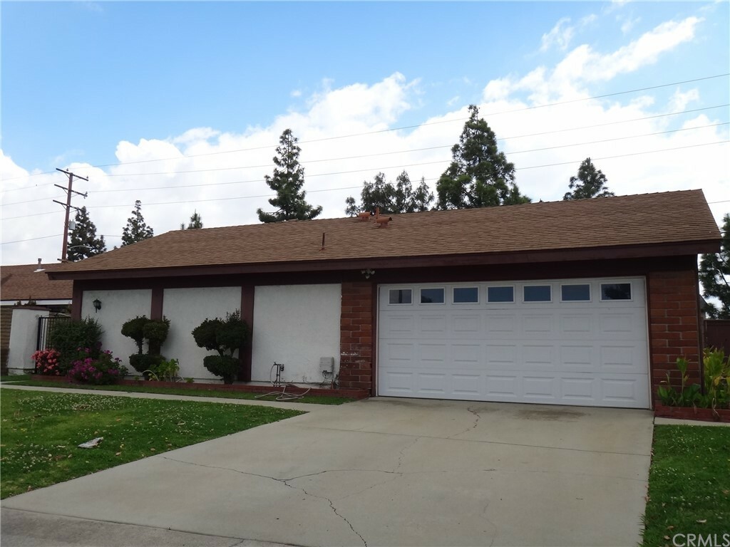 Property Photo:  18118 Antonio Avenue  CA 90703 