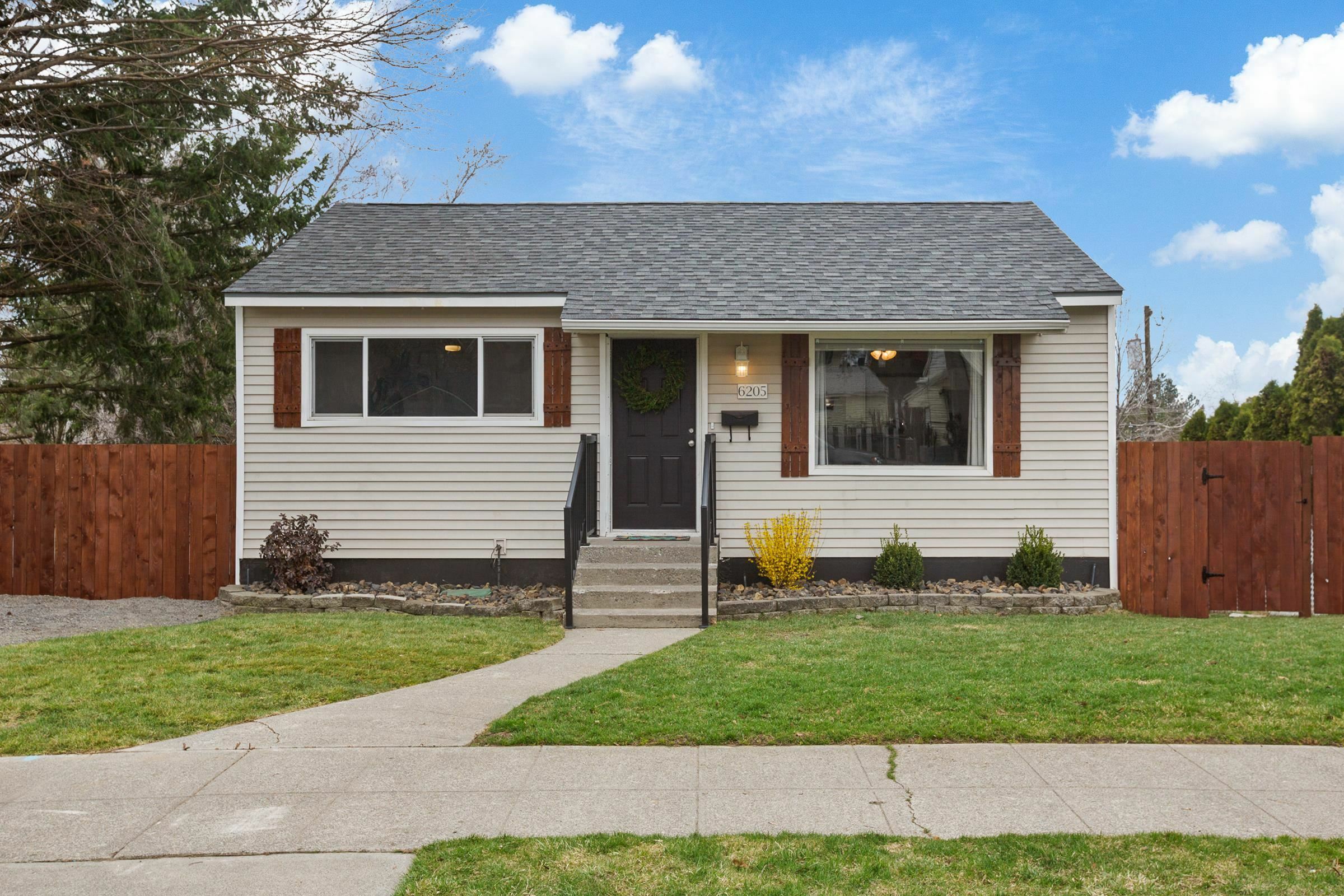 Property Photo:  6205 N Forest Blvd  WA 99205 