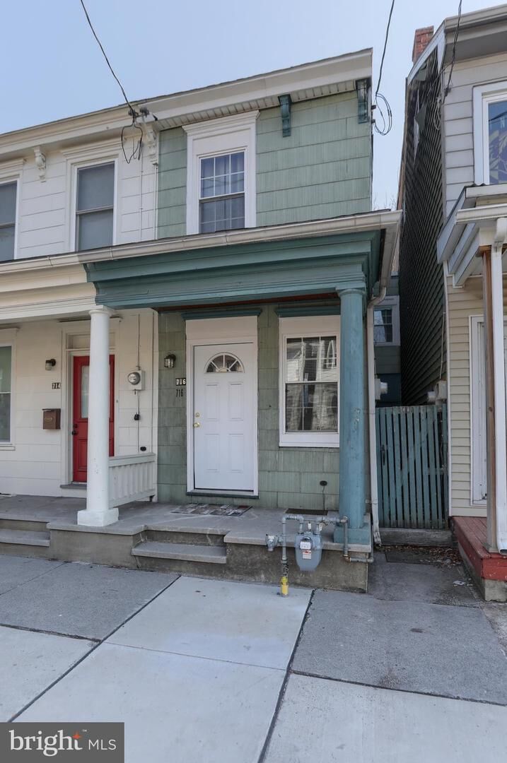 Property Photo:  716 Walnut Street  PA 17042 