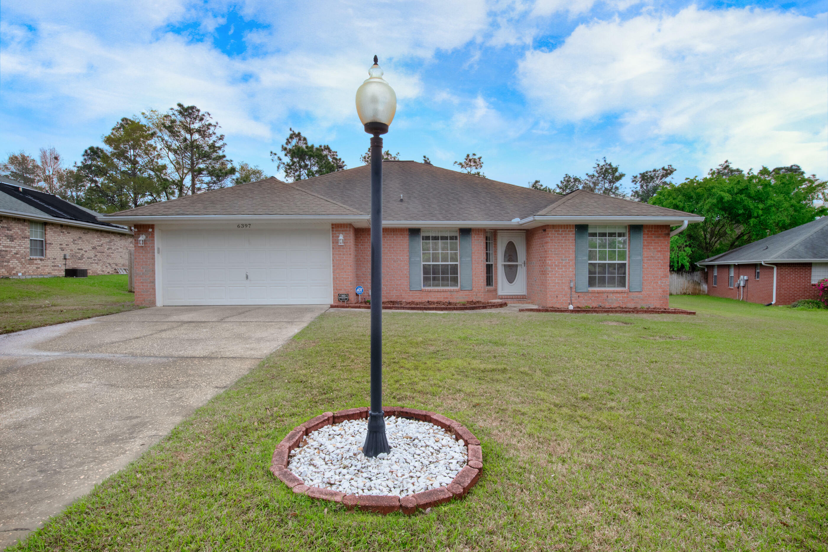 Property Photo:  6397 Havenmist Lane  FL 32536 