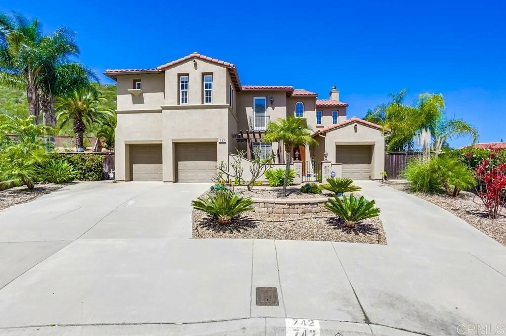 Property Photo: 742 Paseo Tierra CA 92078