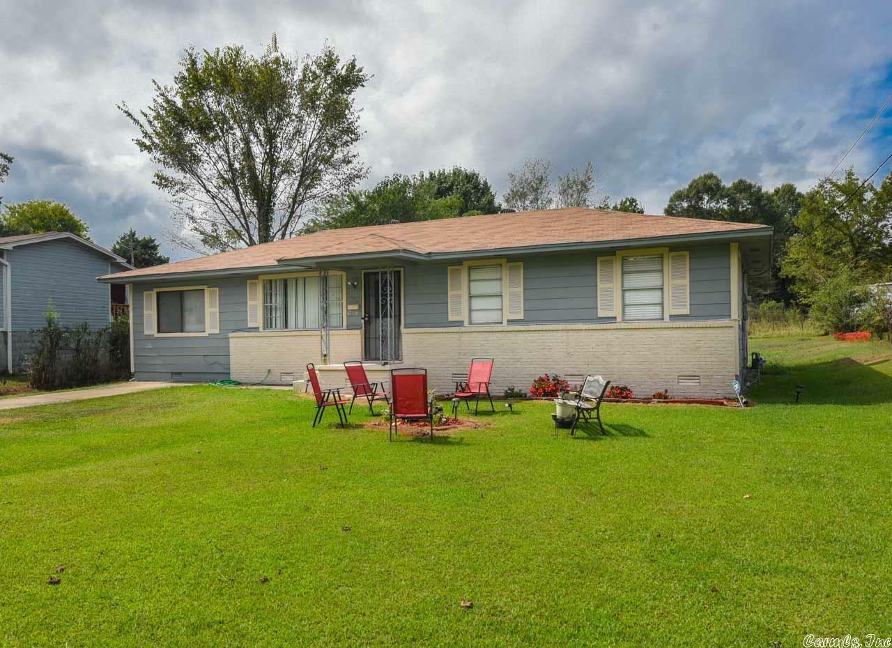 Property Photo:  5416 Larch Road  AR 72209 