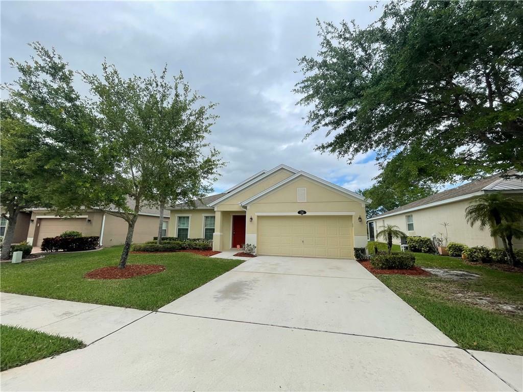 Property Photo:  116 Amherst Lane  FL 32958 