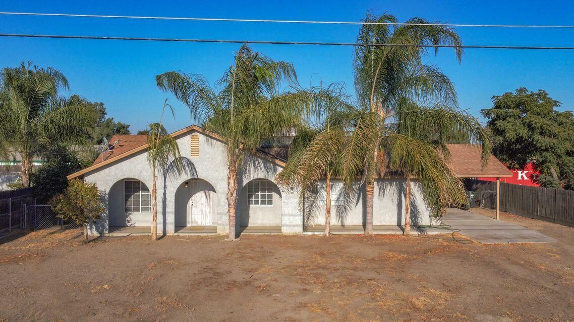 Property Photo:  419 James Avenue  CA 93212 