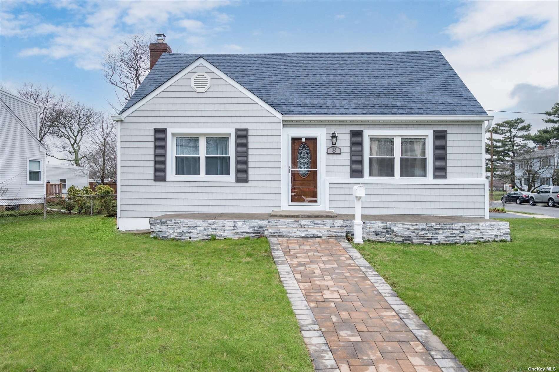 Property Photo:  8 Clarissa Drive  NY 11801 