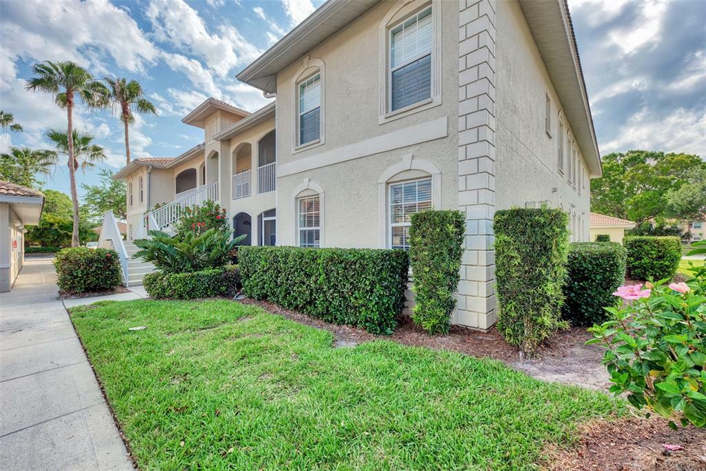 Property Photo:  10102 L Pavia Boulevard 10102  FL 34292 