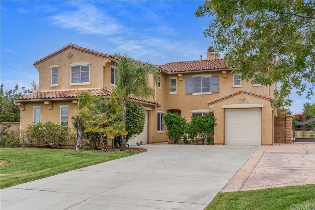 Property Photo:  37267 Harvest Drive  CA 92563 