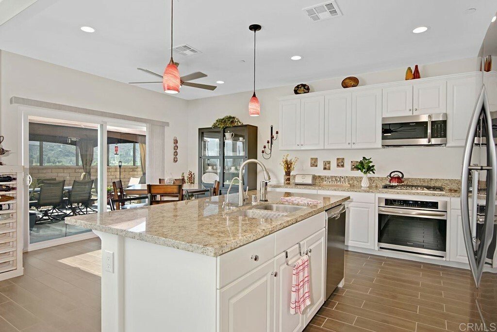 Property Photo: 35528 Asturian Way CA 92028