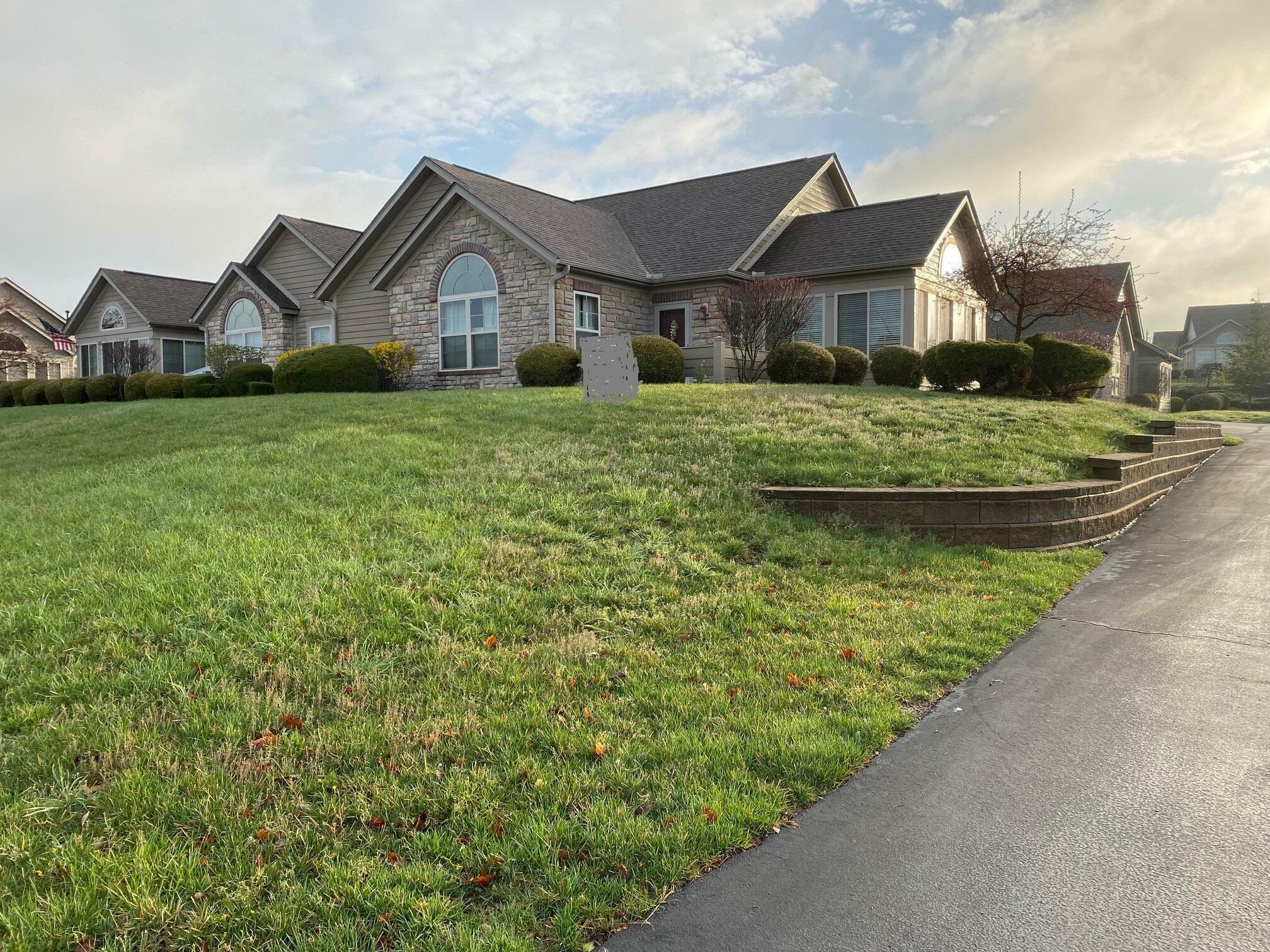 Property Photo:  9106 Royal Oak Lane  KY 41091 