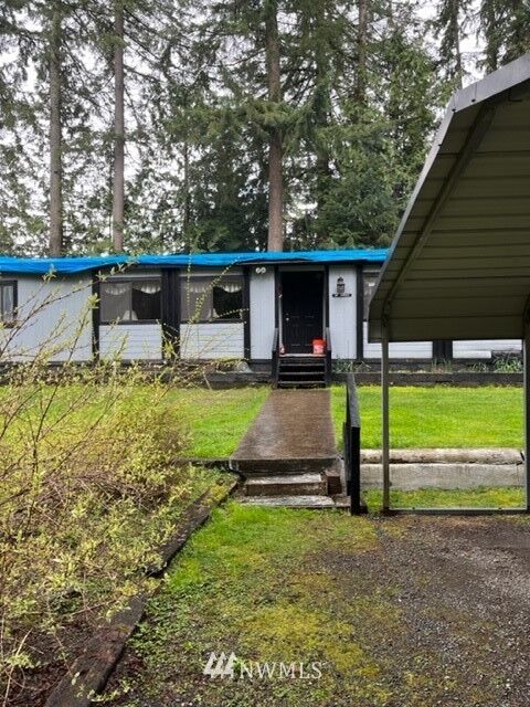 Property Photo: 14500 260th Avenue SE WA 98027