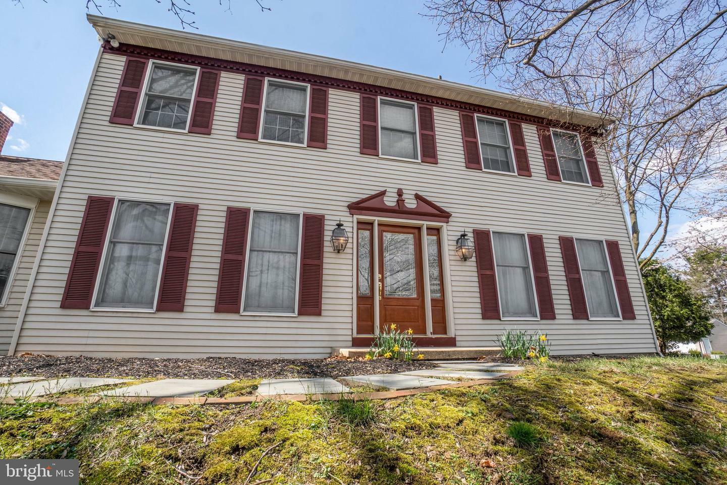 Property Photo: 117 Deer Path Road PA 19063