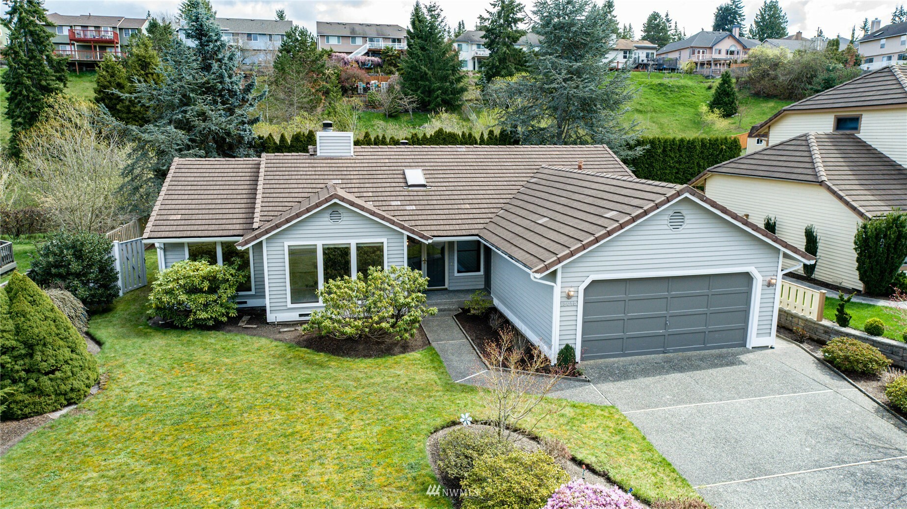 Property Photo:  18615 71st Avenue W  WA 98037 