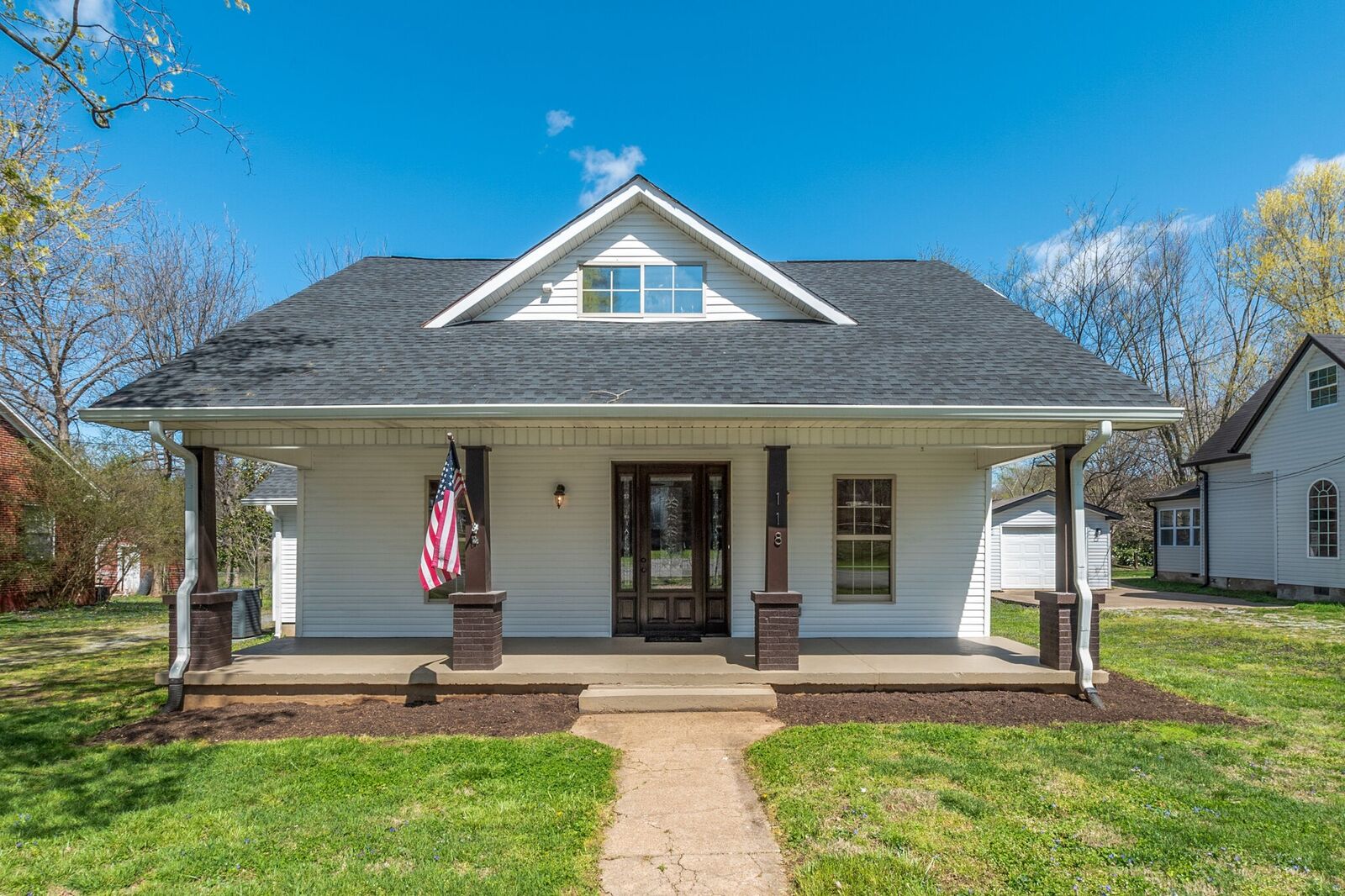 Property Photo:  118 Wheeler St  TN 37148 