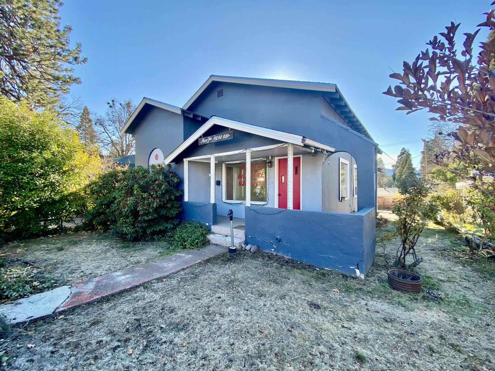 Property Photo: 1005 S Mt Shasta Blvd CA 96067