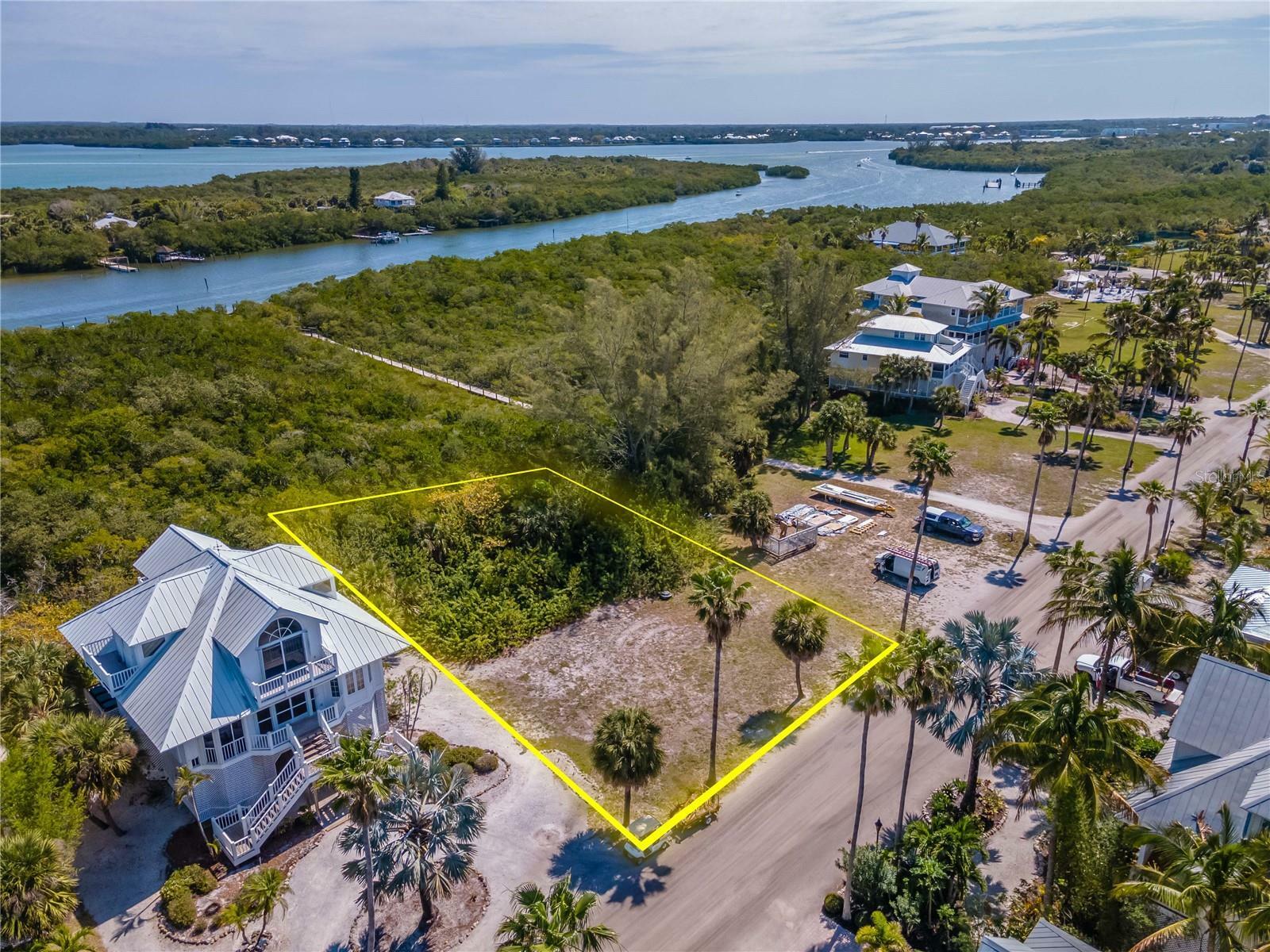 Property Photo: 7395 Palm Island Drive Lot 22 FL 33946