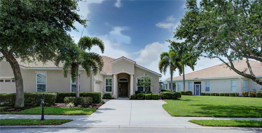 Property Photo:  4383 Kariba Lake Terrace  FL 34243 