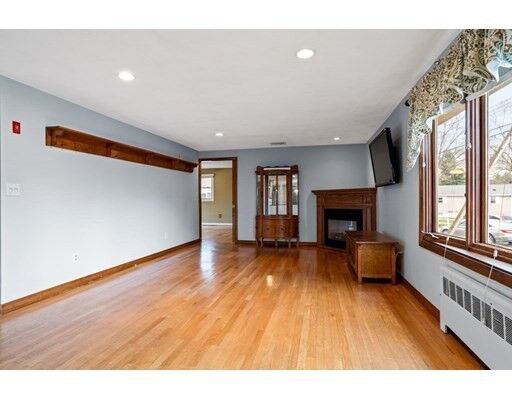 Property Photo: 24 Eliot Rd MA 01730