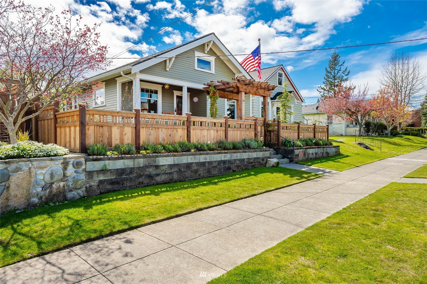 Property Photo:  1609 9th Street  WA 98221 