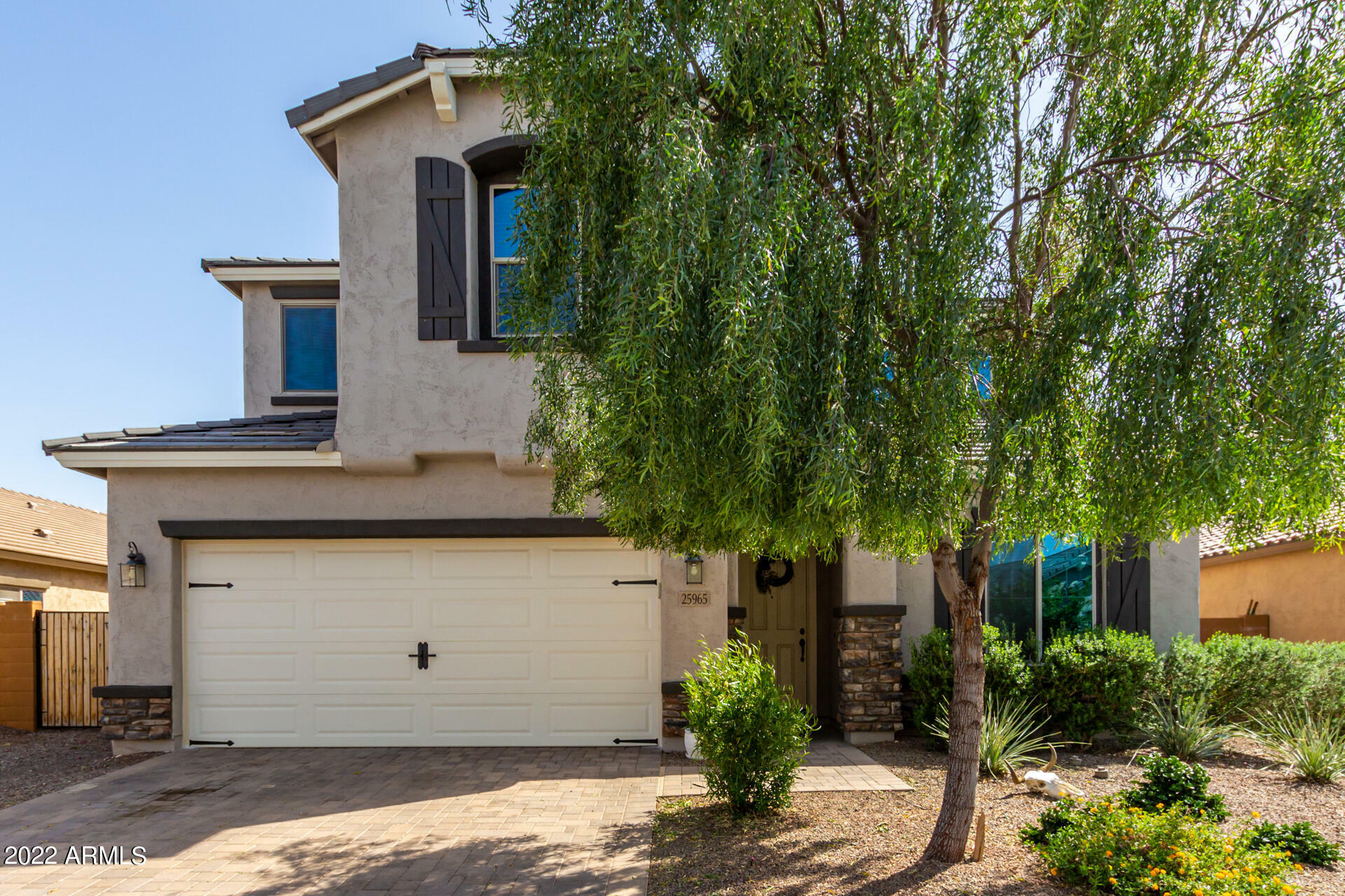 Property Photo: 25965 W Oraibi Drive AZ 85396