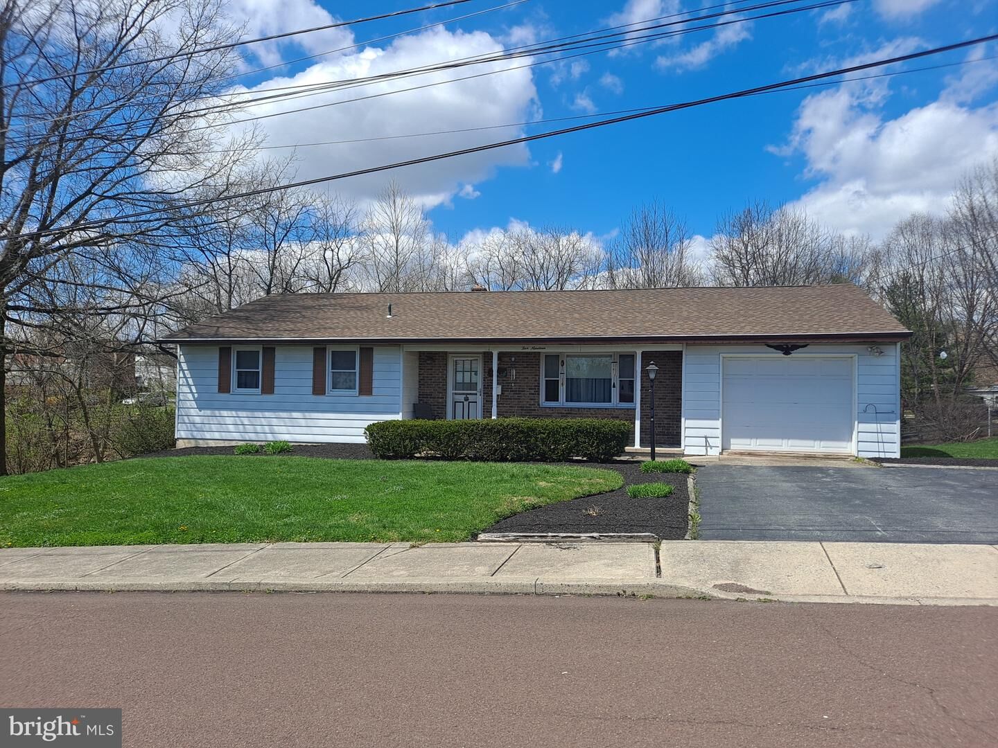 Property Photo:  519 Lemon Street  PA 19464 