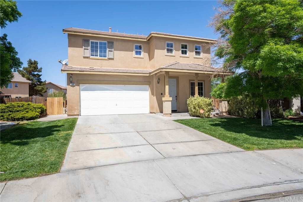 Property Photo:  15156 Paddock Court  CA 92394 