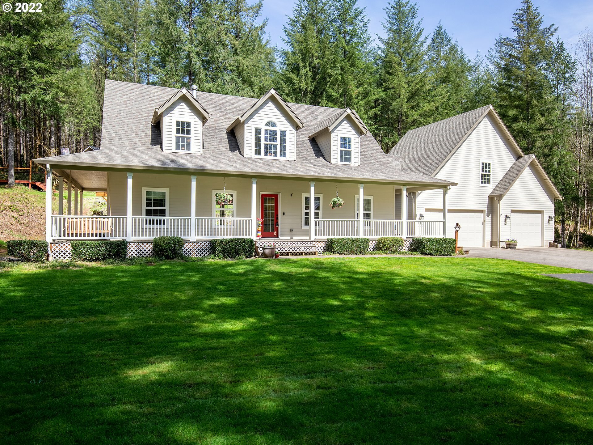 Property Photo:  5404 NE 320th Ave  WA 98607 