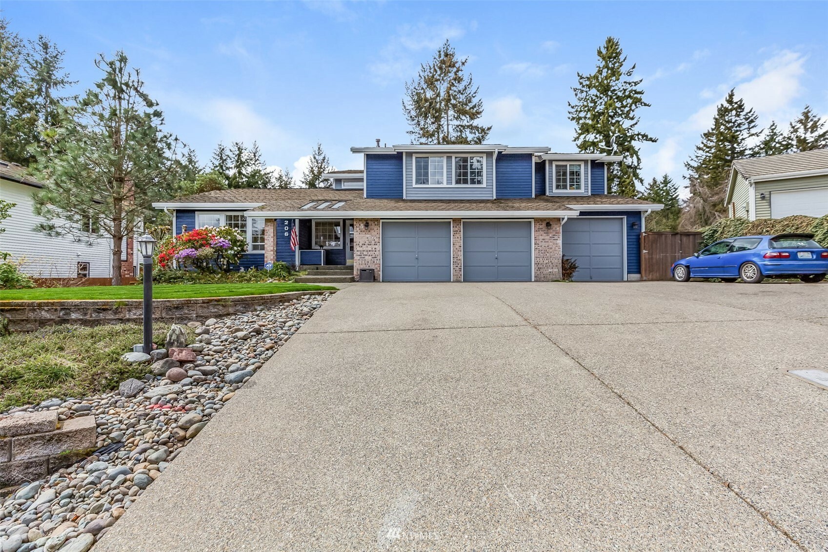 Property Photo:  6206 53rd Street Ct W  WA 98467 