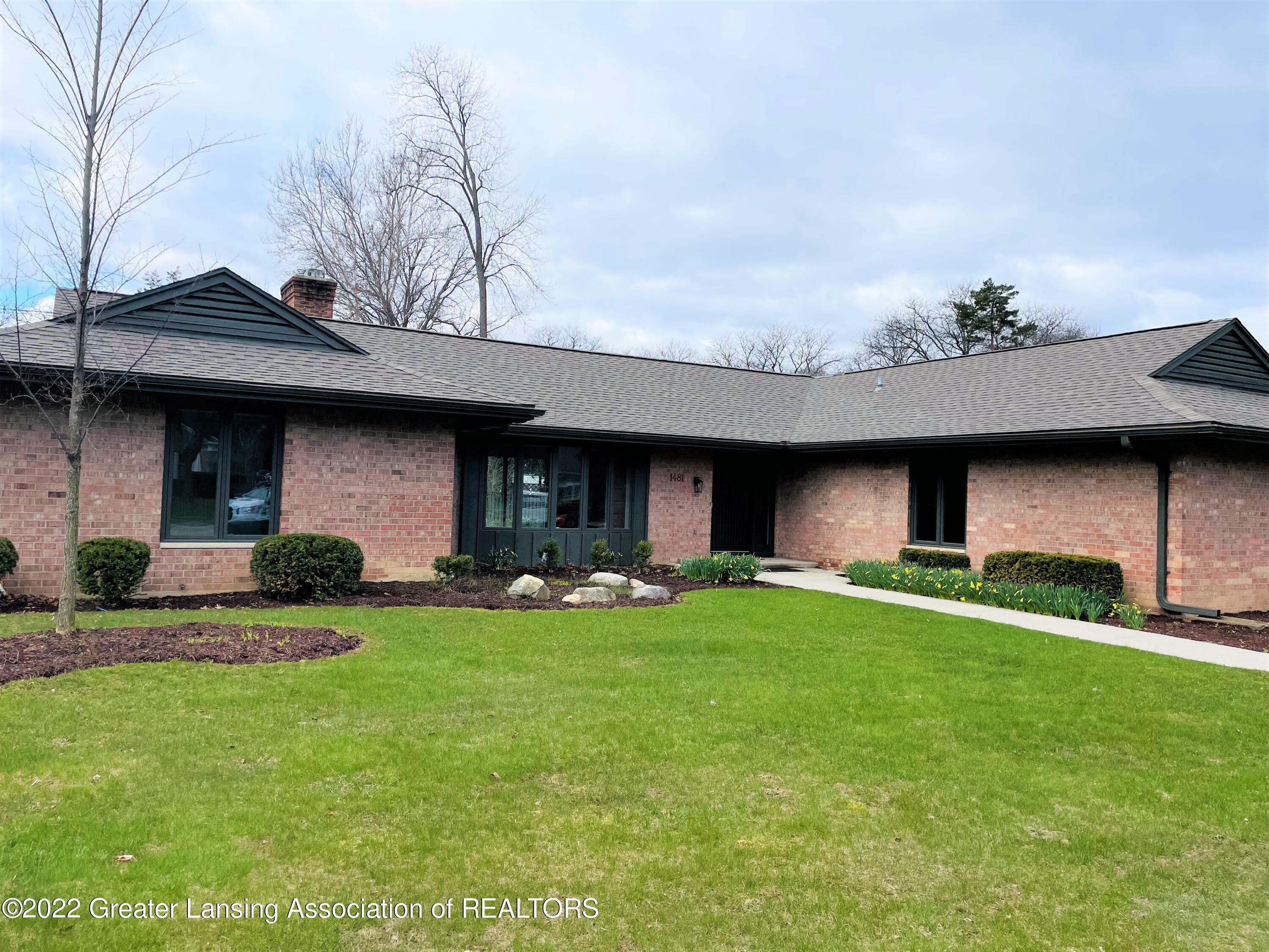 Property Photo:  1481 Stonegate Lane  MI 48823 