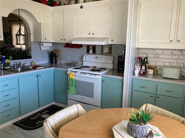 Property Photo: 3767 Muller Drive FL 33540